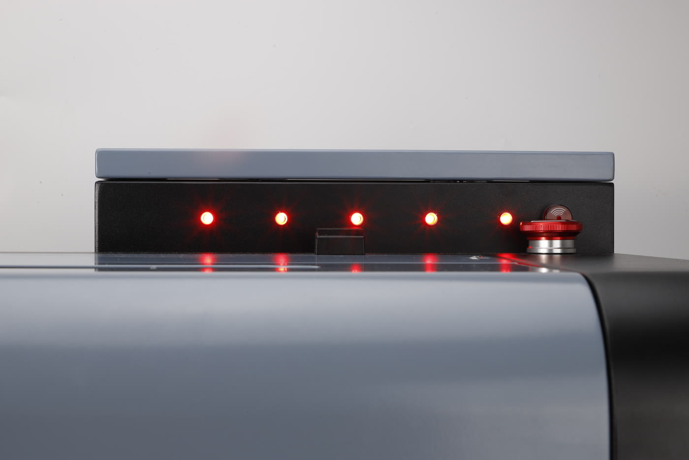 The row of low-ink indicator lights on top of the Prestige R2 Pro