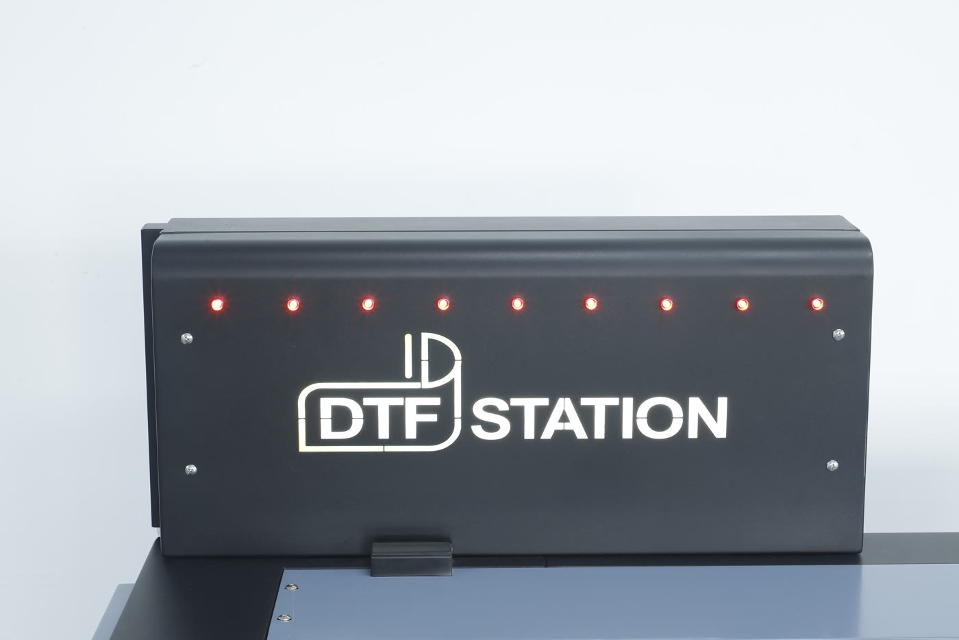 The low-ink alarm lights on the front of the Prestige XL2 Pro