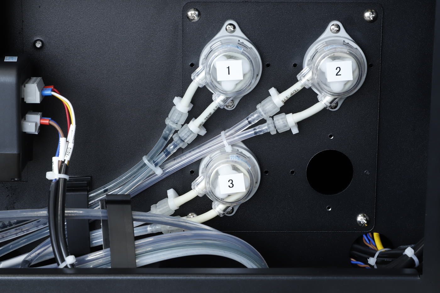 Ink pumps inside the Prestige XL3