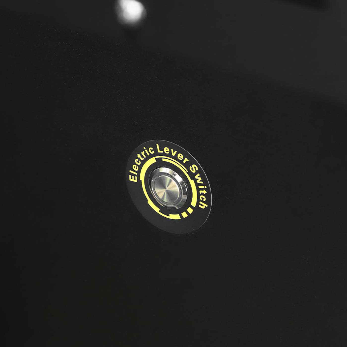 Electric lever switch on the Prestige XL4